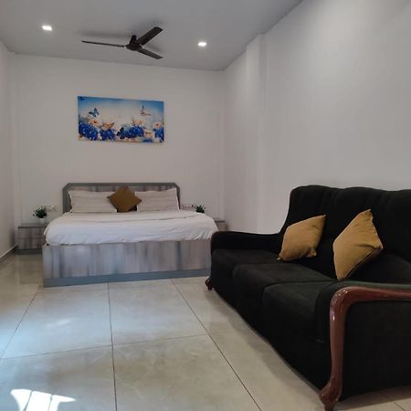 Aqua Villa Luxury Home Stay Lonavala Exteriér fotografie