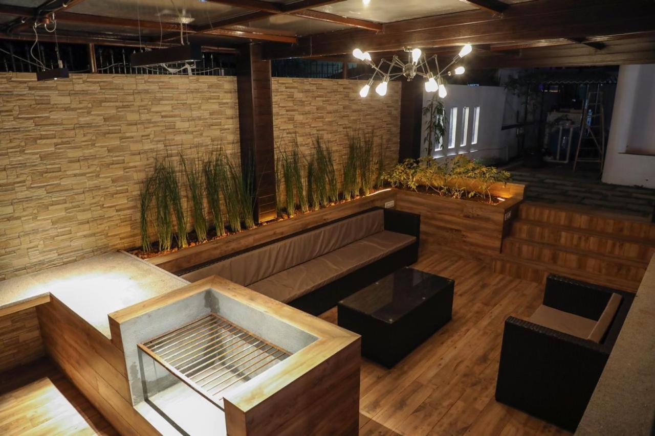 Aqua Villa Luxury Home Stay Lonavala Exteriér fotografie